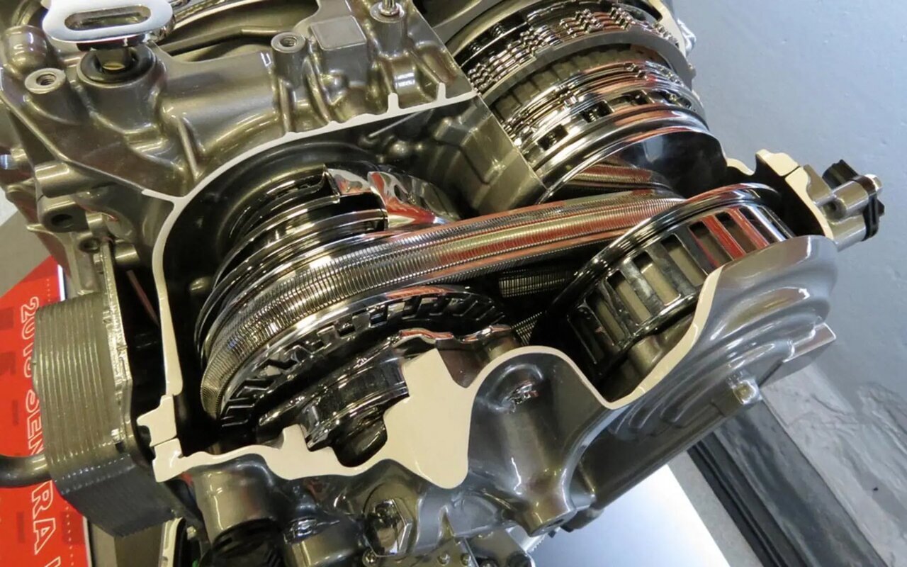 گیربکس CVT چیست؟ بررسی مزایا و معایب یک فناوری پرکاربرد گیربکس CVT چیست؟ بررسی مزایا و معایب یک فناوری پرکاربرد