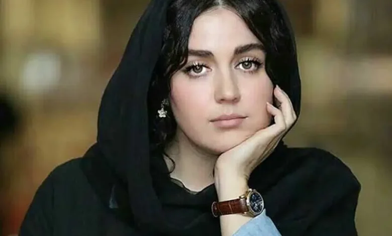 بیوگرافی افسانه پاکرو